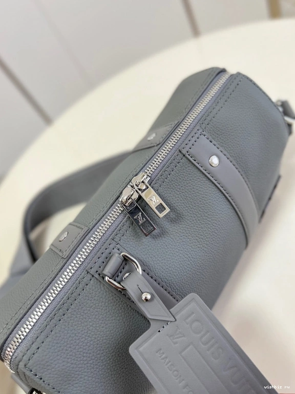 WIS CITY Vuitton KEEPALL Louis 0306